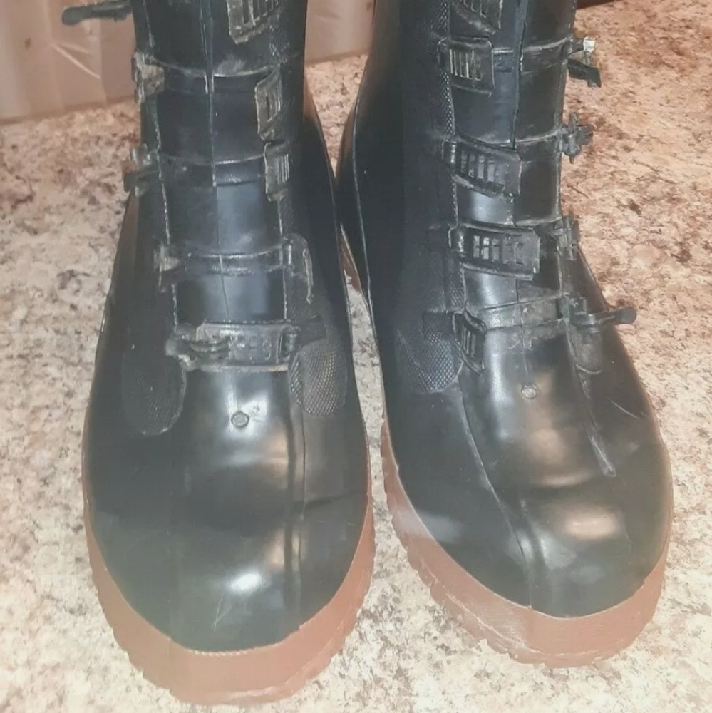 Work Force 100% Waterproof Boots W/Buckles Sz 9